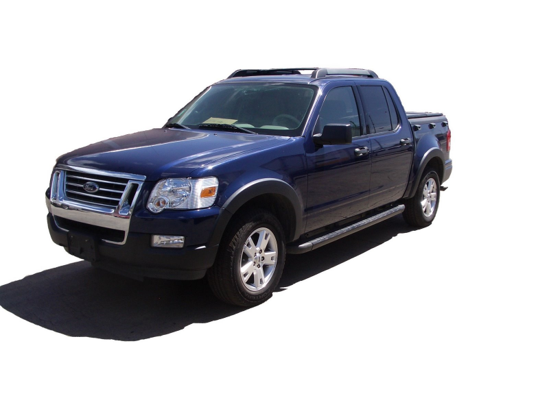 2007 Ford Explorer Sport Trac: An SUV and a Pickup Truck Rolled Into ...