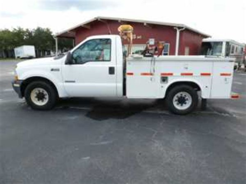Basic information of this Ford F 250 Work Truck