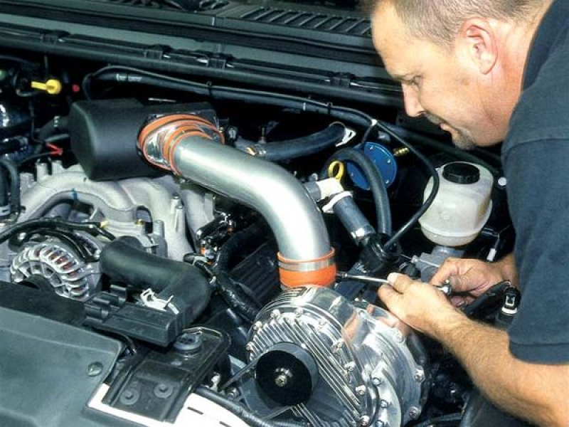 mount the supercharger and upgrade the fuel system on a '99-'01 Ford F ...