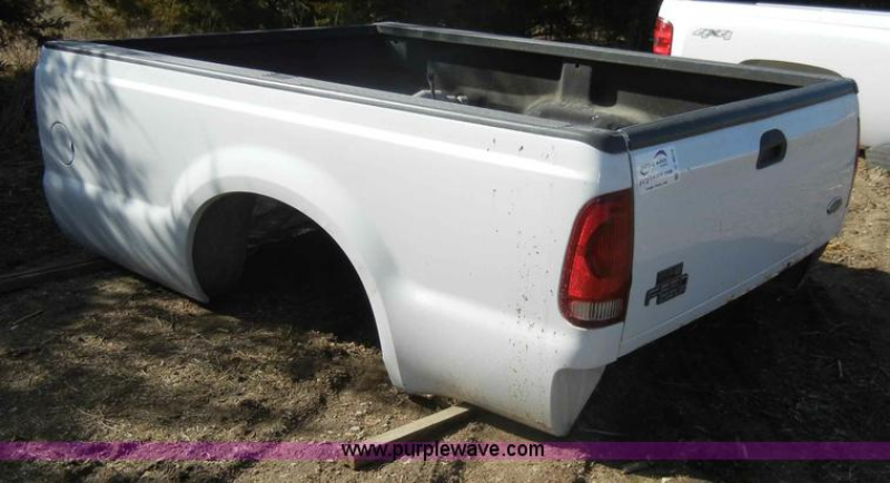 C4016.JPG - 2000 Ford F250 pickup truck bed , Rhino bed liner , Bumper ...