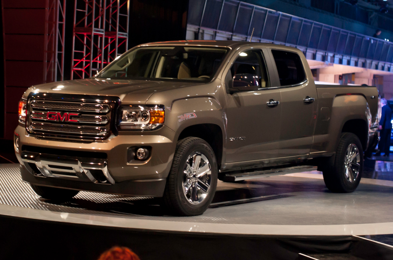 2015 Gmc Canyon Front Side View Facing Left