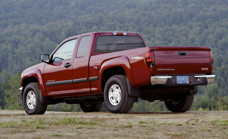 2004 GMC Canyon SLE extended cab