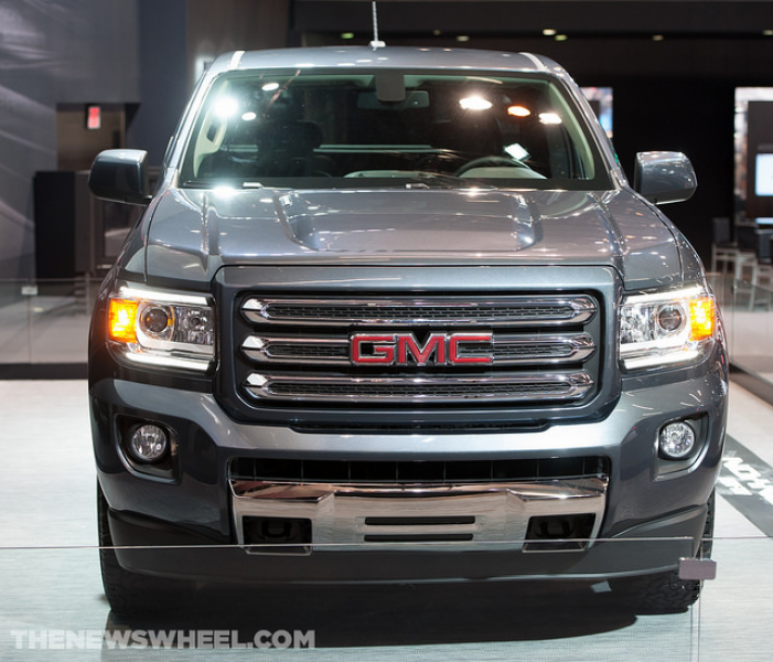 TheNewsWheel.com has outlined all of the 2015 GMC Canyon accessories: