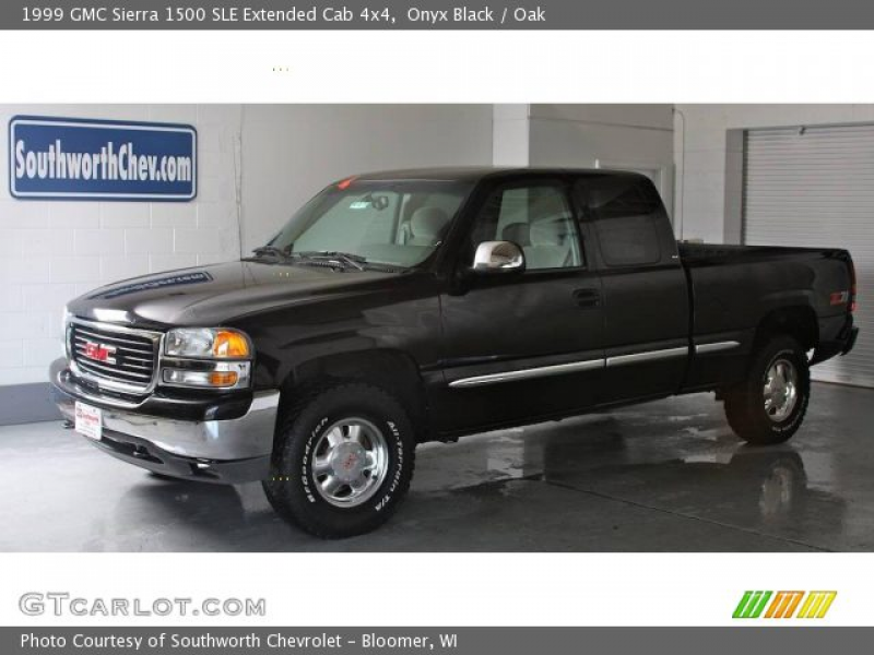 1999 GMC Sierra 1500 SLE Extended Cab 4x4 in Onyx Black. Click to see ...