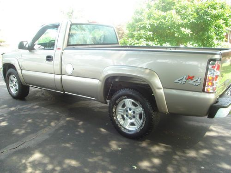 2000 GMC Sierra 1500 4X4 8' Bed 1 owner VGC many new parts 95700 orig ...
