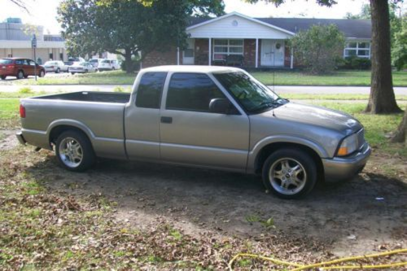 2001 GMC SONOMA SLS EXTENDED CAB 3RD DOOR LOW MILES, US $6,000.00 ...