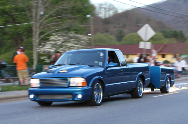 2014 Southeast Mini Truckin Nationals Gmc Sonoma Dragging