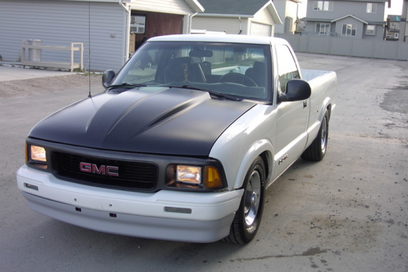 camarooon’s 1997 GMC Sonoma Club Cab