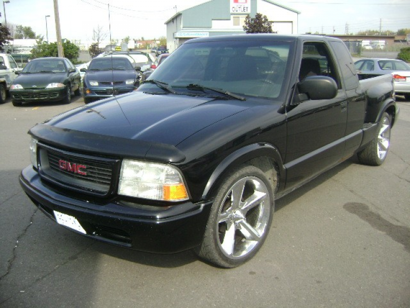 2001 GMC Sonoma SLS - Ottawa, Ontario Used Car For Sale