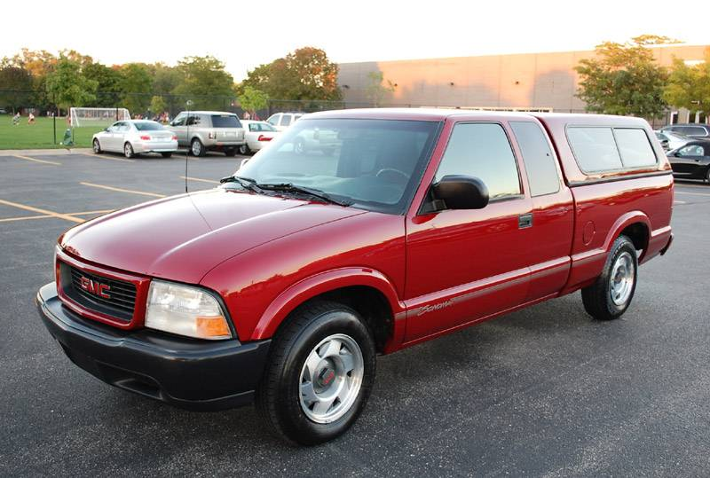 1998 GMC Sonoma Pickup Extended 3 door, only 91k miles