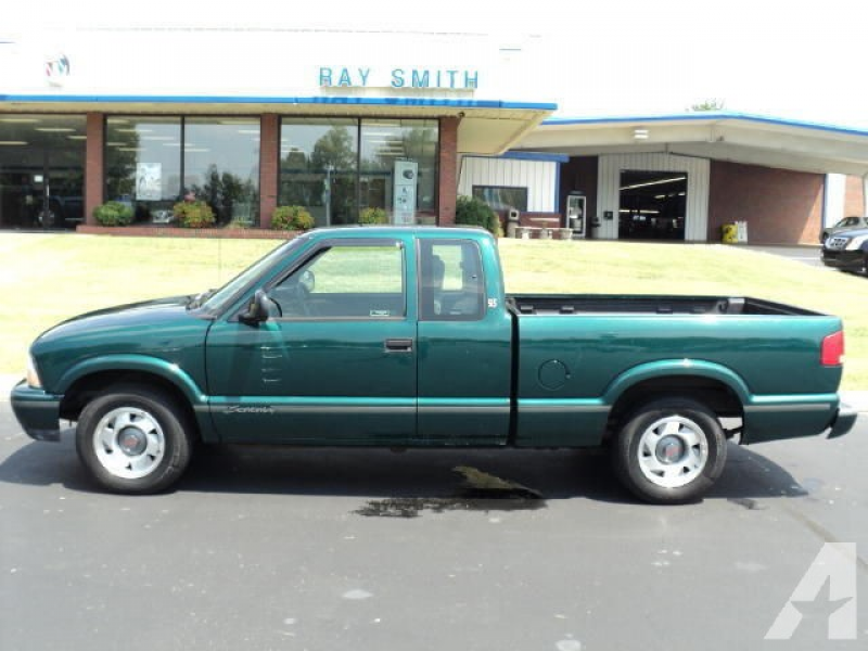 1998 GMC Sonoma SLS for sale in Camden, Tennessee