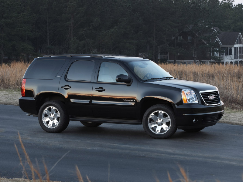 2012 GMC Yukon Price, Photos, Reviews & Features