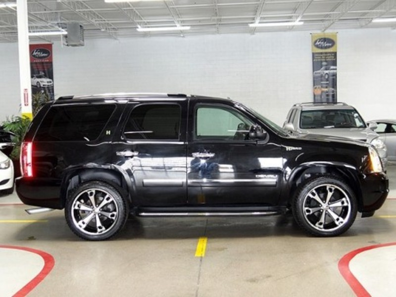 2010 GMC Yukon Hybrid in Elmhurst, IL - 1gkukgej5ar201772