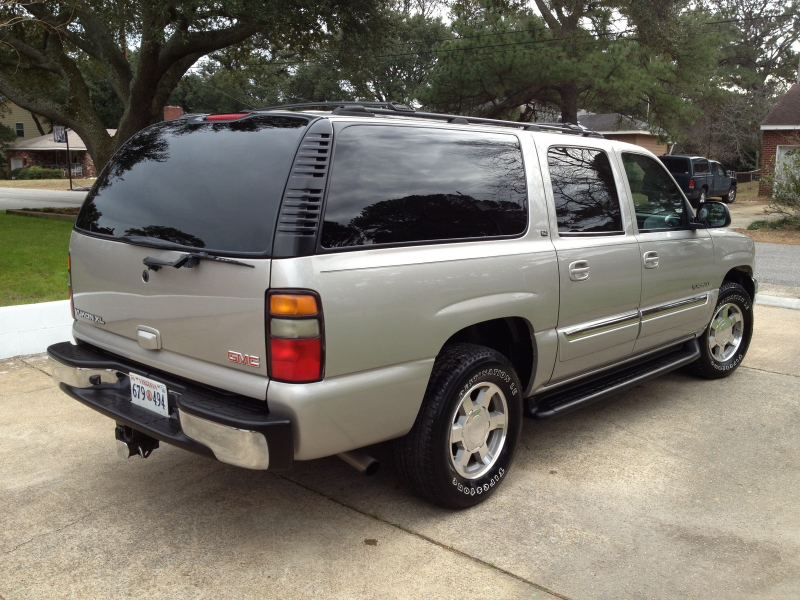Picture of 2005 GMC Yukon XL 4 Dr 1500 SLT 4WD SUV, exterior