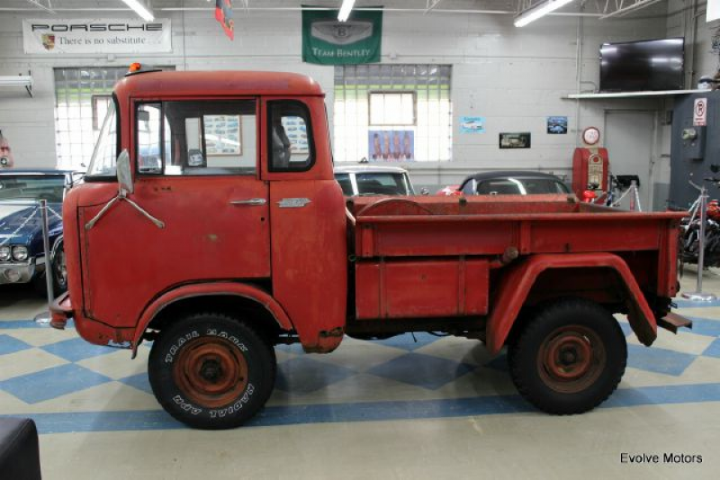 1960 Jeep Willys FC-150 Forward Control