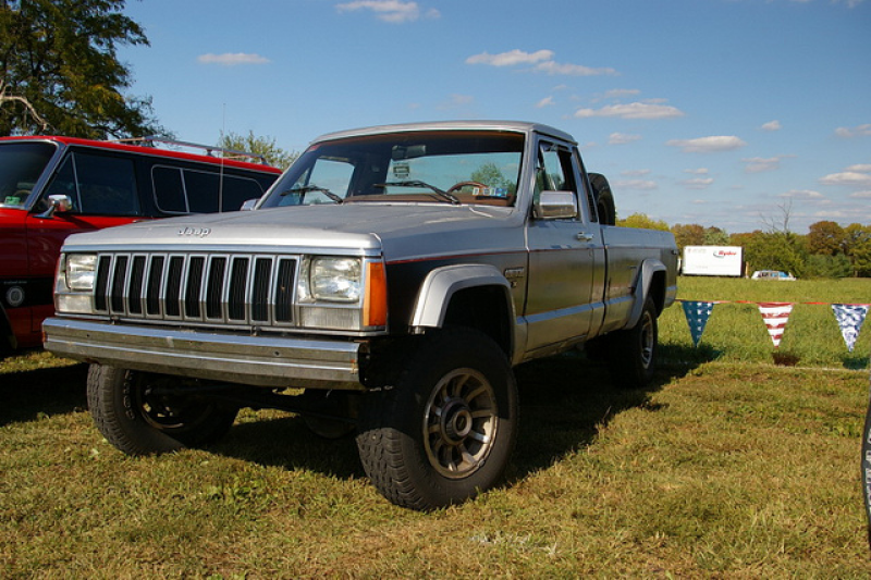 Jeep Comanche Pickup Truck - MJ