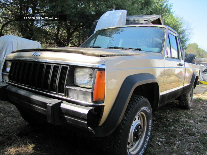 1986 Jeep Comanche X Standard Cab Pickup 2 - Door 2. 1l Renault Diesel ...