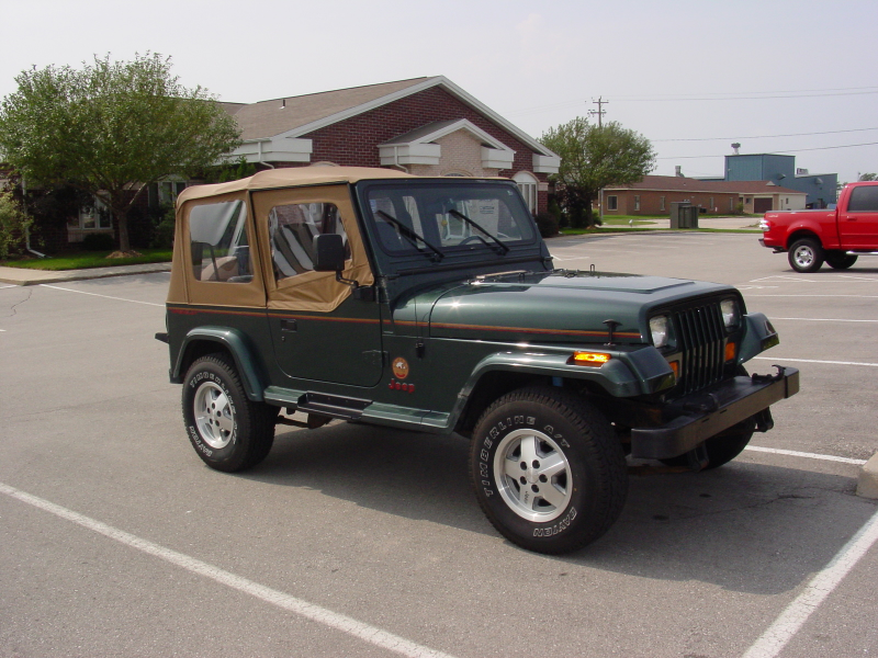 Picture of 1994 Jeep Wrangler Sahara, exterior