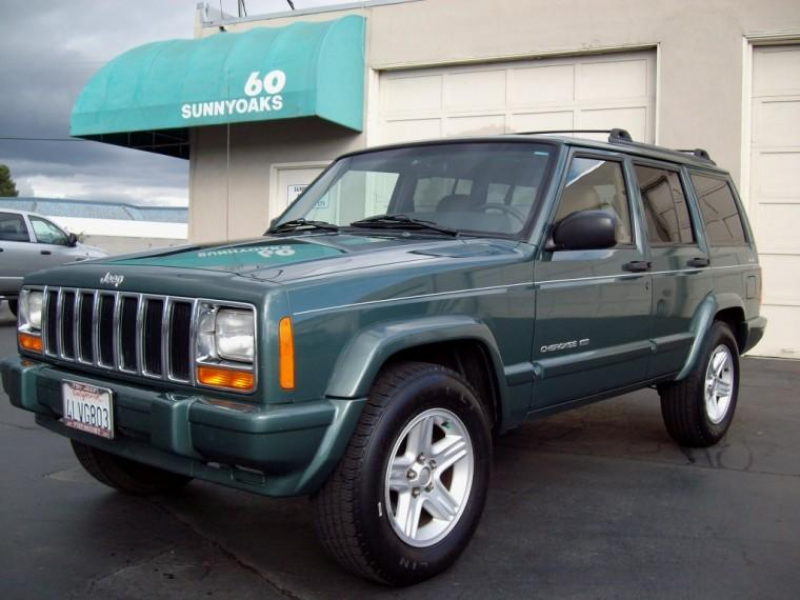 Front Left 2000 Jeep Cherokee Truck Picture