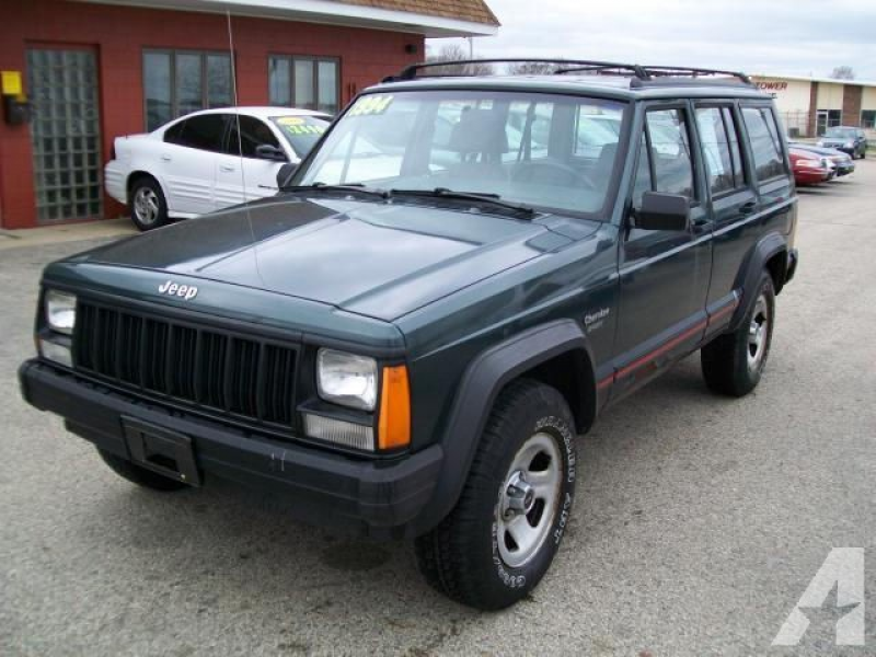 1994 Jeep Cherokee Sport for sale in McHenry, Illinois