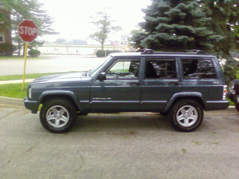 1992 Jeep Cherokee 4 Dr Limited 4WD, 2001 Jeep XJ Limited - Daily ...