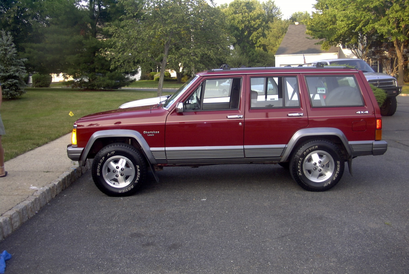 Picture of 1992 Jeep Cherokee 4 Dr Laredo 4WD, exterior