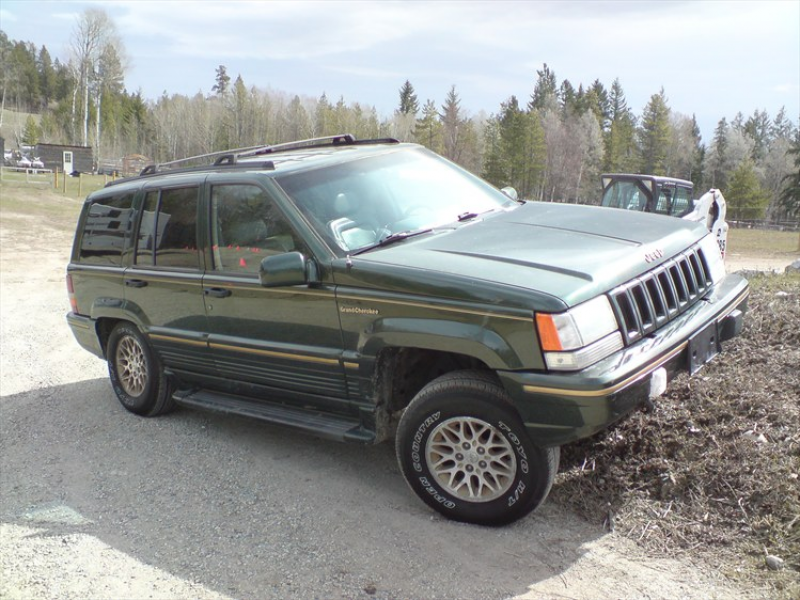 1995 Jeep Grand Cherokee - kelowna, BC owned by lowandbagged Page:1 at ...