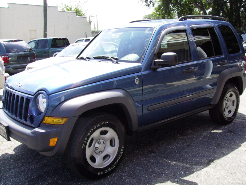 Picture of 2005 Jeep Liberty Sport 4WD, exterior