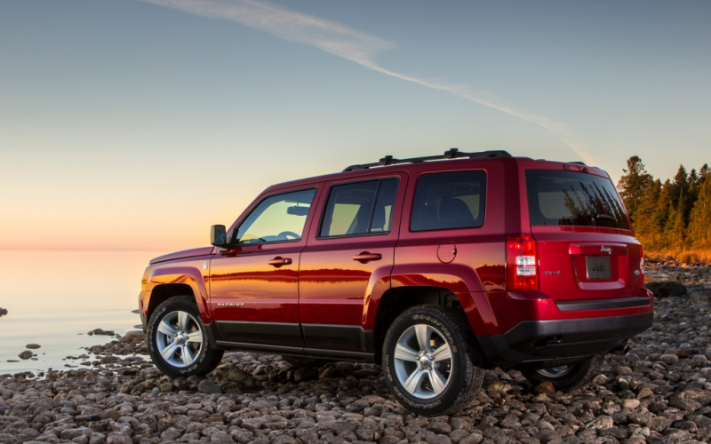 jeep patriot make detroit debut the 2014 jeep compass and jeep patriot ...