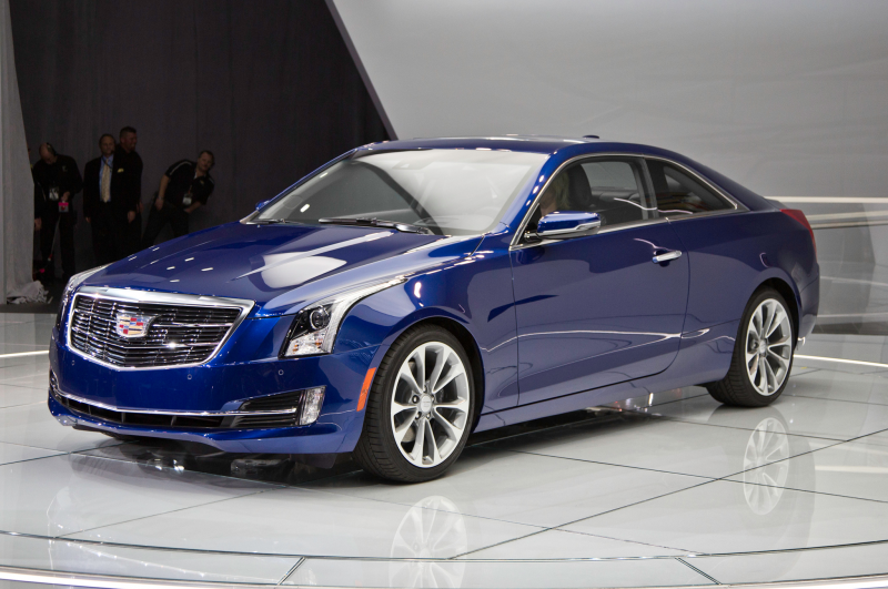 2015 Cadillac Ats Front Three Quarter 02