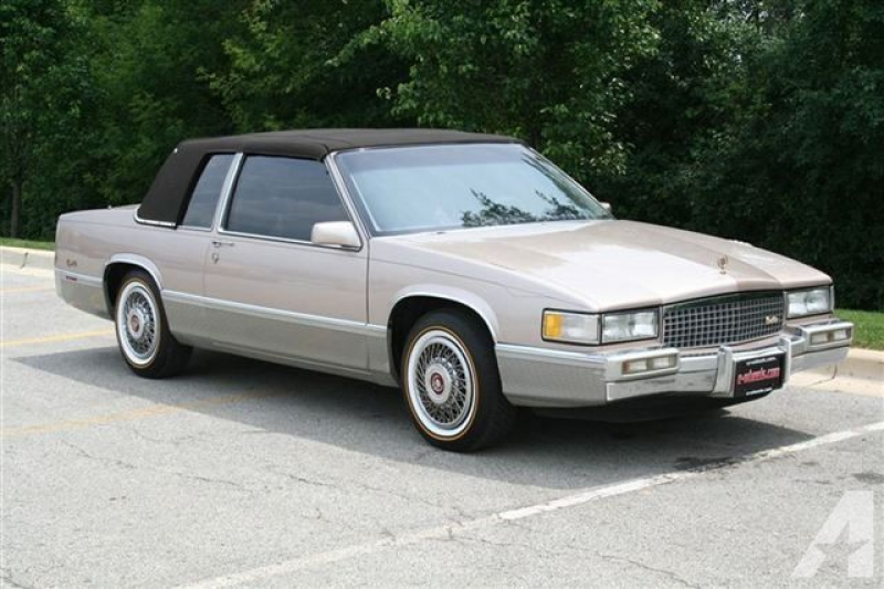 1990 Cadillac DeVille for sale in Cary, Illinois