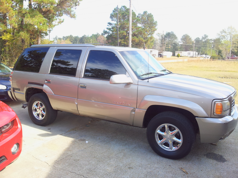Picture of 1999 Cadillac Escalade 4 Dr STD 4WD SUV, exterior
