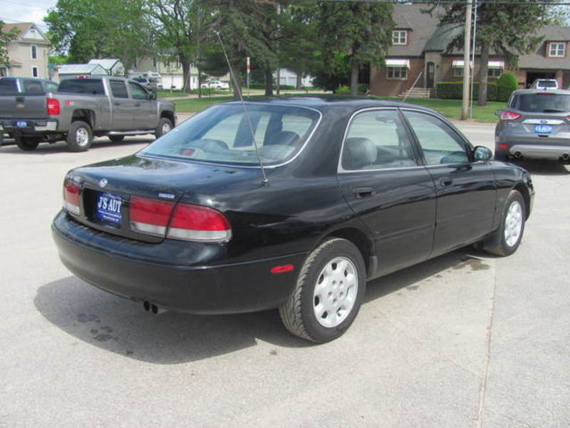 1994 Mazda 626 ES For Sale in Manchester, IA - 1yvge22d3r5170536