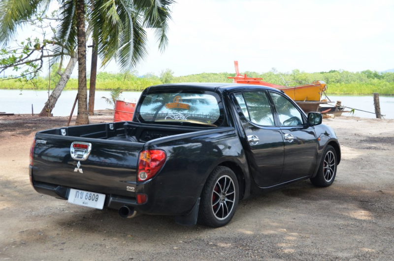 Mitsubishi Pickup L200, Bang Muang, Amphoe Takua Pa, Phangnga ...