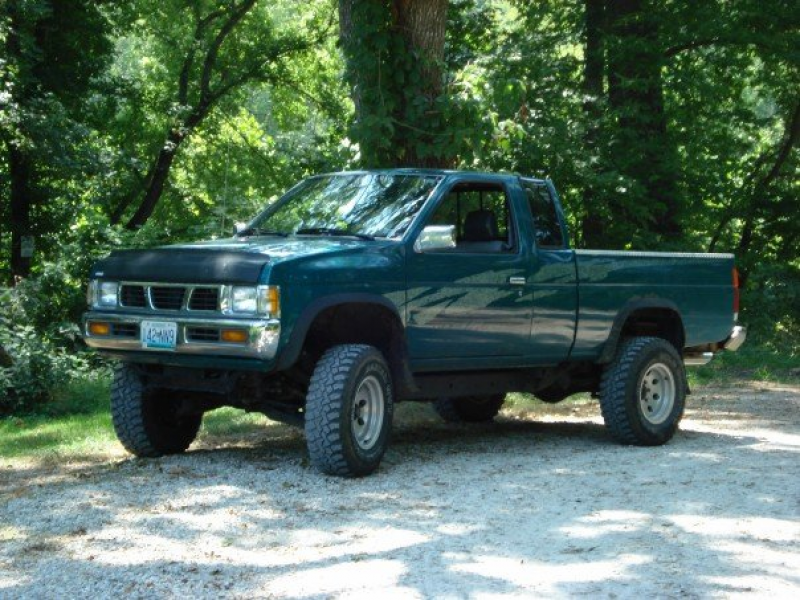 Picture of 1995 Nissan Pickup 2 Dr XE 4WD Standard Cab SB, exterior