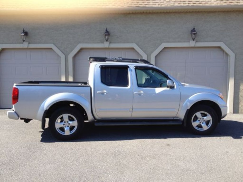 Picture of 2006 Nissan Frontier LE 4dr Crew Cab 4WD SB, exterior