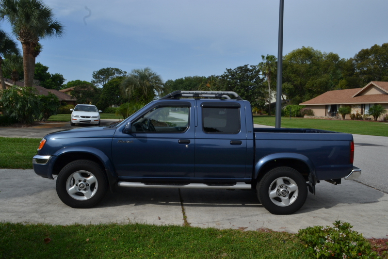 Picture of 2000 Nissan Frontier 4 Dr XE Crew Cab SB, exterior