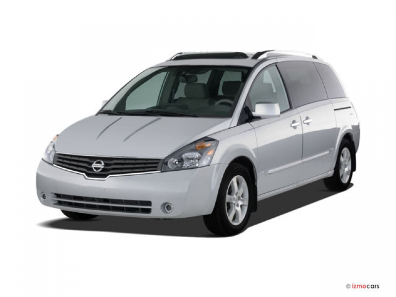 2007 Nissan Quest: Angular Front