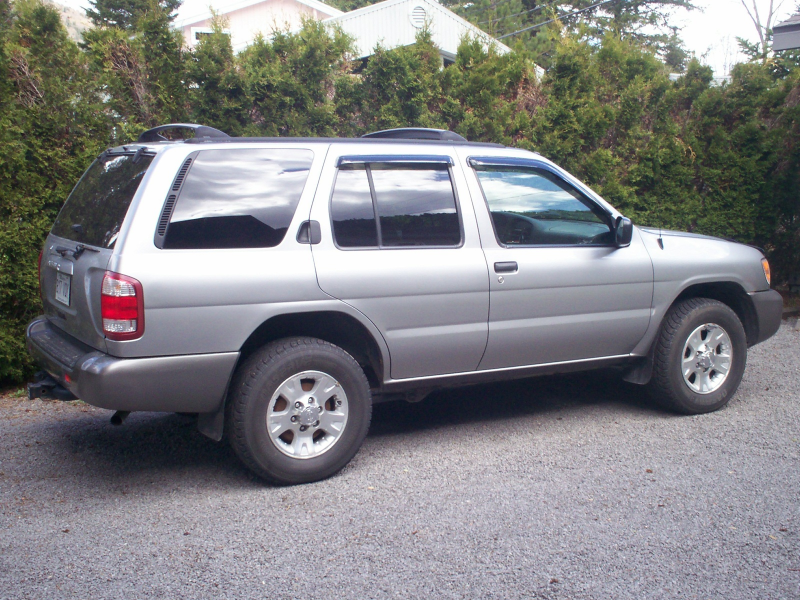 Picture of 2000 Nissan Pathfinder XE 4WD, exterior