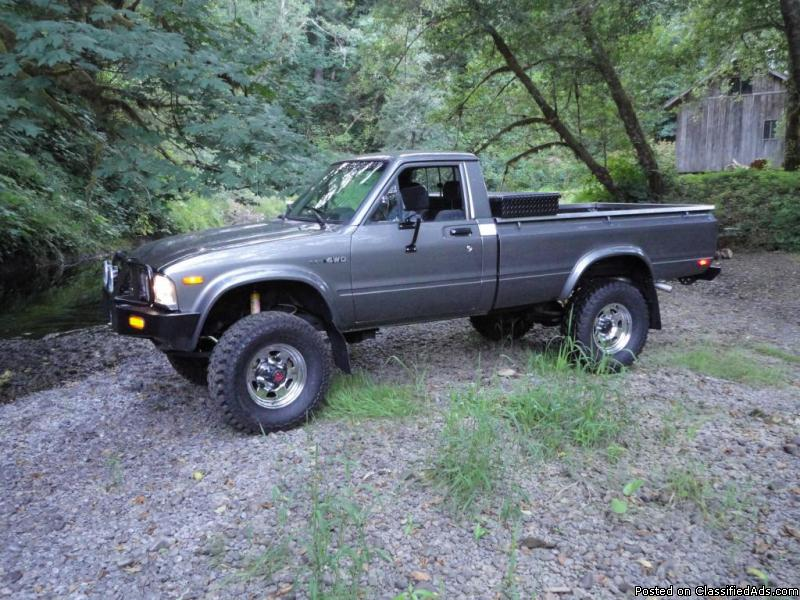 1983 toyota tacoma hilux added on 3 august greenville 1983 toyota ...