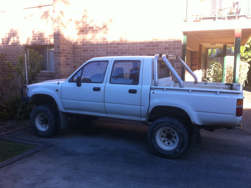 1994 Toyota Hilux Bogangar NSW 2488 (Gold Coast)