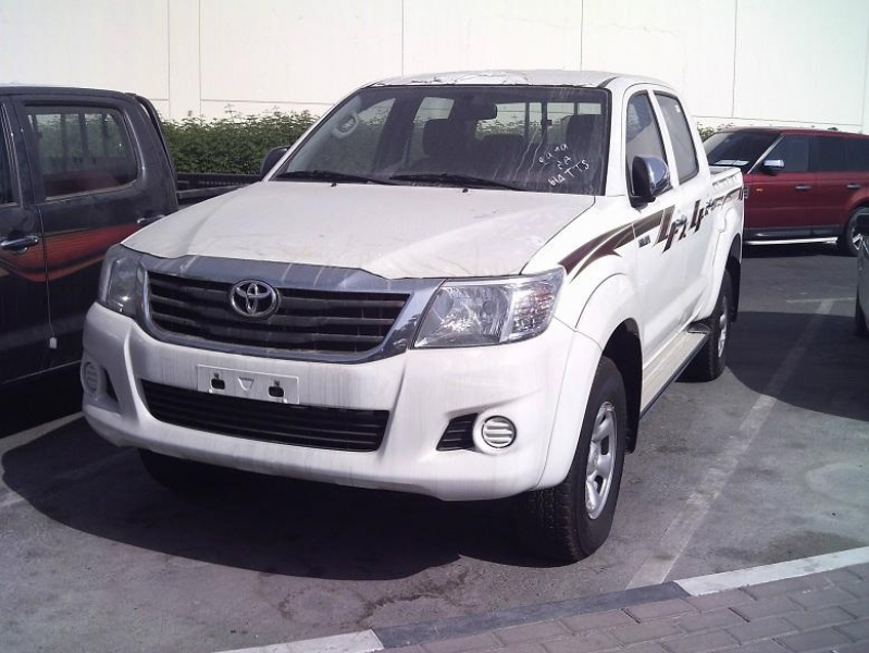 Toyota Hilux 2.5L Diesel, Manual transmission, Double Cab, 4x4. New. 1