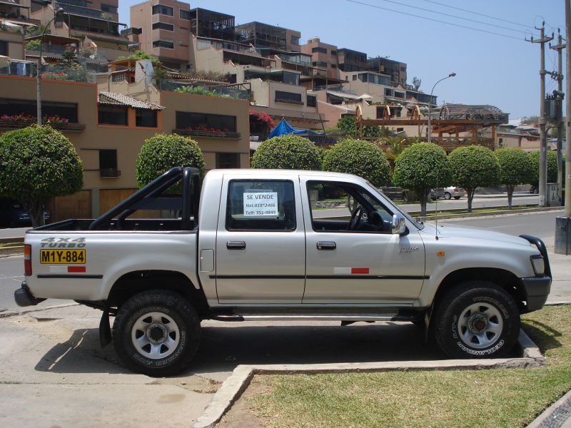 Review of Toyota Hilux Surf, 3.0L Turbo diesel, 4x4 | Flickr - Photo ...