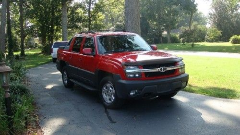 2003 Chevrolet Avalanche 4 Wheel Drive Z71 Crew Cab on 2040-cars