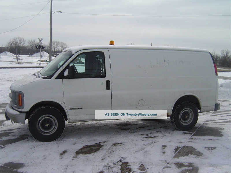 2000 Chevrolet Express 3500 Delivery / Cargo Vans photo