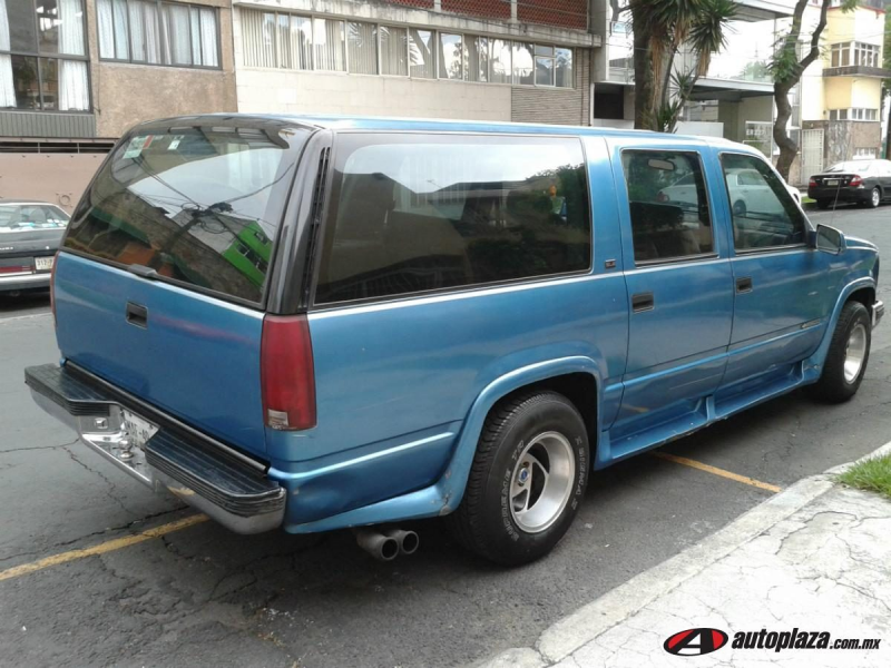 Chevrolet Suburban 1994 N 5p Aut Tela A/ac