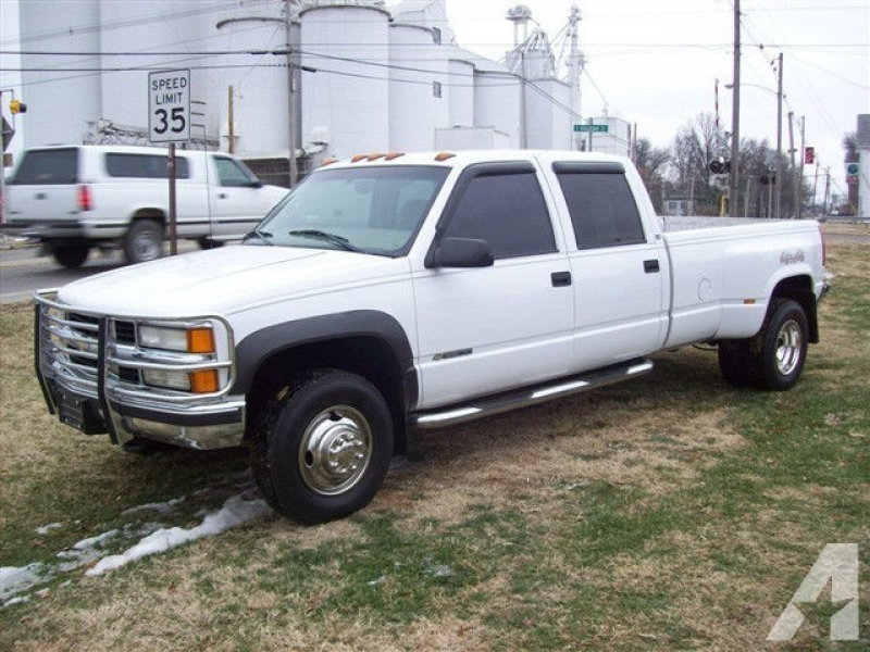 1999 Chevrolet Silverado 3500 for Sale in Nashville, Illinois ...