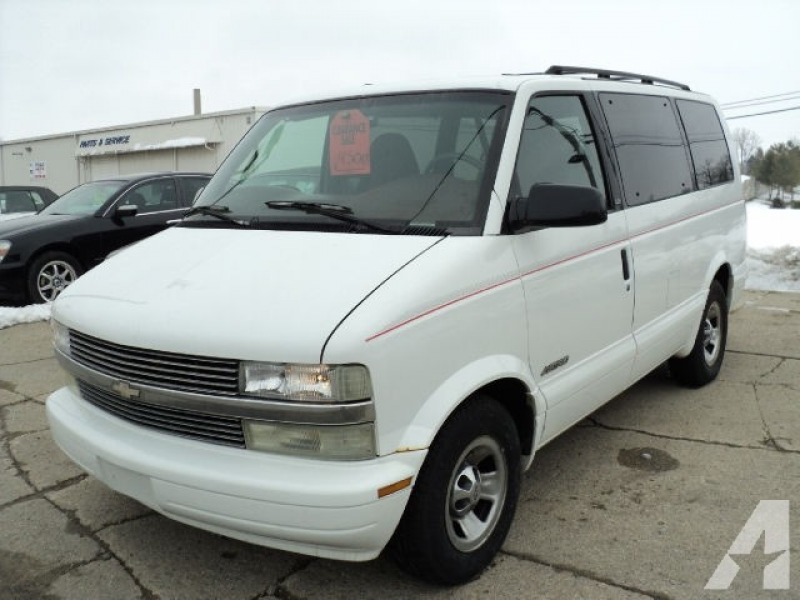 1999 Chevrolet Astro for sale in Columbia City, Indiana