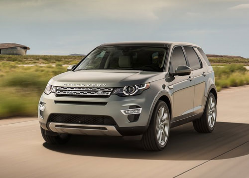 2015-Land-Rover-Discovery-Sport-front-angle