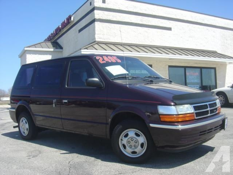 1991 Dodge Caravan SE for sale in Cudahy, Wisconsin